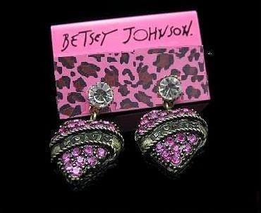 Betsey Johnson fashion love stud earring